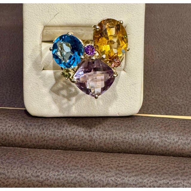 Traditional Blue Topaz, Citrine, Pink Amethyst Cocktail Ring 14 Karat Yellow Gold Estate S7 For Sale - Image 3 of 18