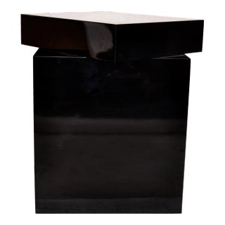 Mid-Century Modern Black Formica Swivel Top Sculpture Stand, Pedestal, Table For Sale