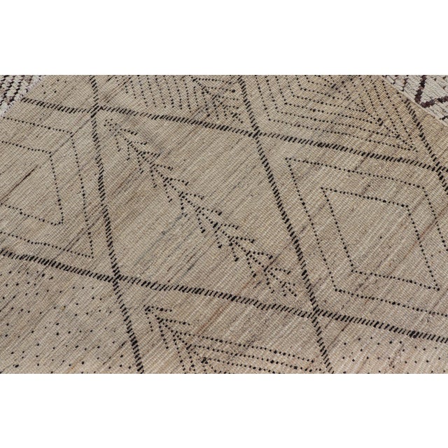 Large Modern Moroccan Hand-Knotted Rug W/ Tribal Diamond Design in Natural Tones 10'2 X 13'10 For Sale - Image 10 of 10