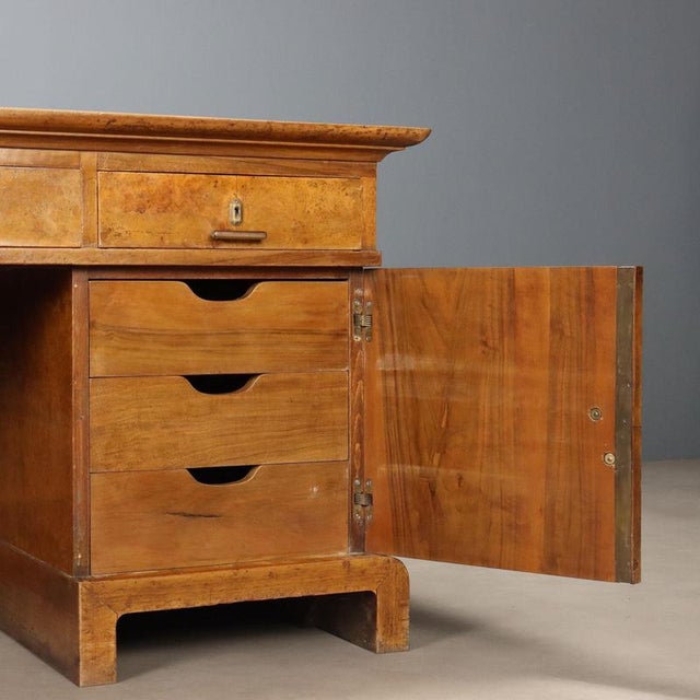 Art Deco Desk in Walnut and Walnut Burl For Sale - Image 6 of 13