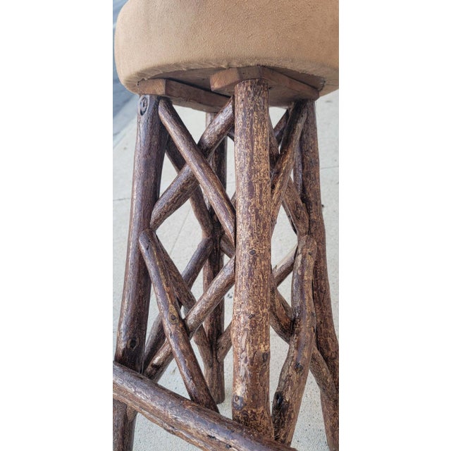 1940s Mid 20th Century Set of Four Old Hickory Bar Stools W/ Leather Top -Set of Four For Sale - Image 5 of 7