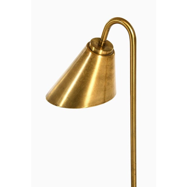 1940s Floor Lamp in Brass attributed to Frits Schlegel and Vilhelm Lauritzen, 1940s For Sale - Image 5 of 9