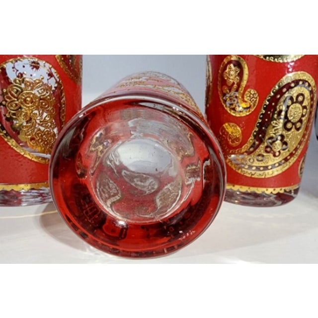 1960s Vintage Culver Red Paisley Highball Bar Glasses, 22k Gold - Set of 3 For Sale - Image 5 of 5