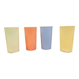 Vintage 1940s Hazel-Atlas "Moderntone" Platonite Pastel 9 Oz Tumblers - Set of 4 For Sale