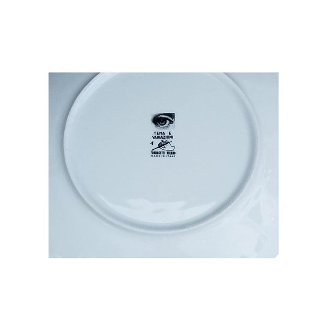 Late 20th Century Piero Fornasetti Tema E Variazioni Porcelain Plate #1 For Sale - Image 5 of 5