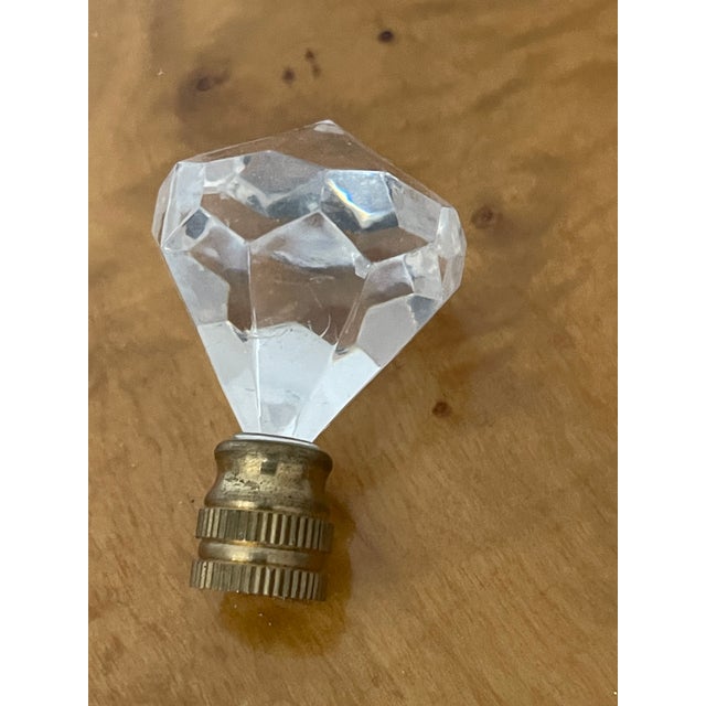 Shabby Chic 1960s Lucite Pair of Diamond Cut Lamp Finials For Sale - Image 3 of 3
