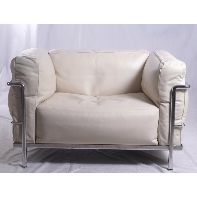Mid-Century Modern Pair Of Lc3 Armchair by Le Corbusier for Cassina, Italy For Sale - Image 3 of 18