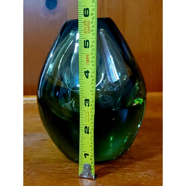 Signed 1968 Dominick Labino Emerald Green Luster Studio Art Glass Vase For Sale - Image 14 of 16