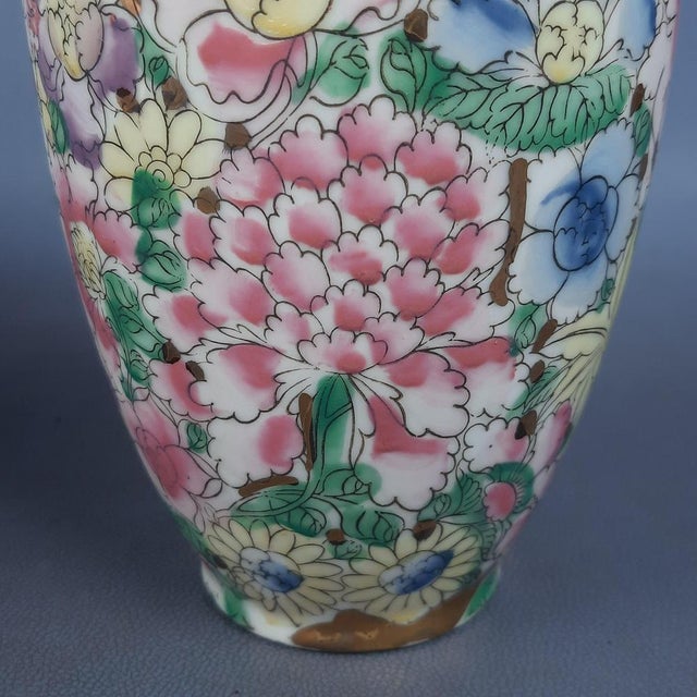 Chinese Ceramic Vases, 1940s, Set of 2 For Sale - Image 12 of 16