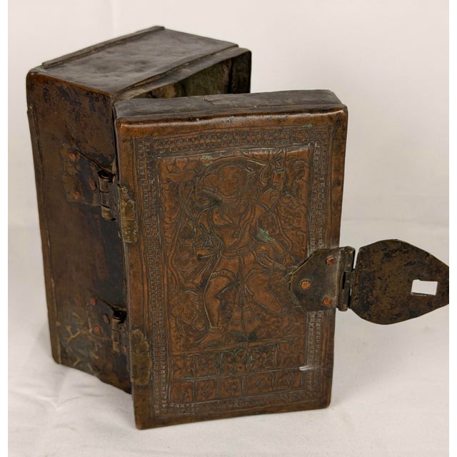 Late 18th Century Early Indian Bronze Betel Paan Box With Hanuman & Figural Relief Decoration, 18th Century For Sale - Image 5 of 8