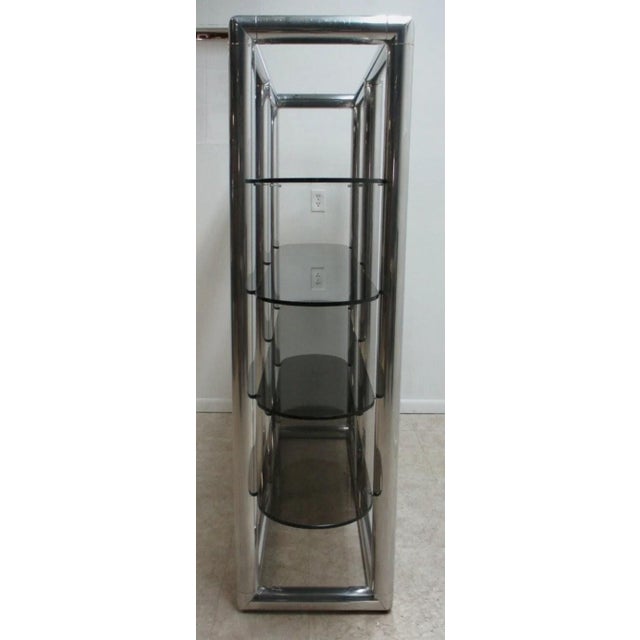 Silver Mid Century Monumental Tubular Aluminum Chrome Etagere Shelf Vintage Display Baughman Style For Sale - Image 8 of 17
