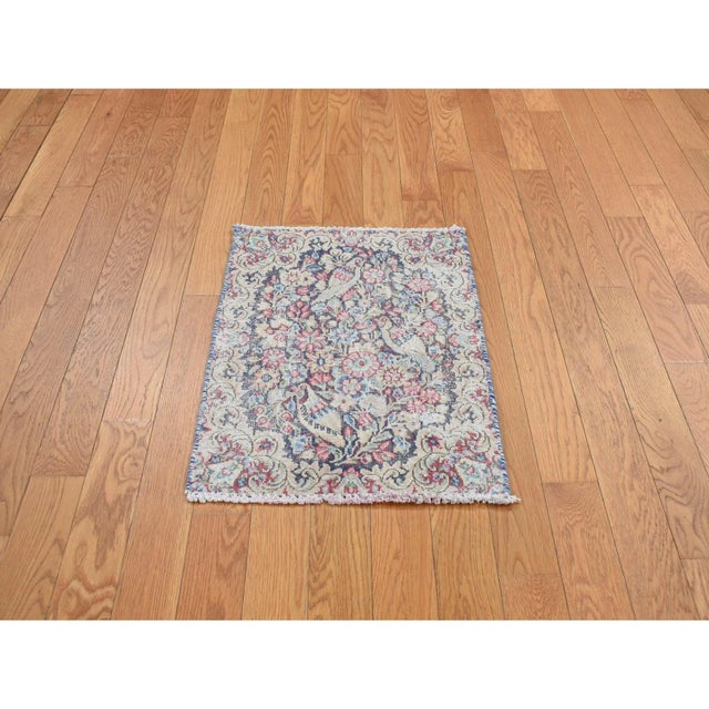 This fabulous Hand-Knotted carpet has been created and designed for extra strength and durability. This rug has been...