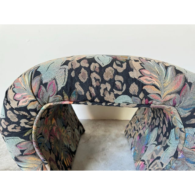 1980s Postmodern Waterfall Upholstered Bench For Sale In Miami - Image 6 of 10