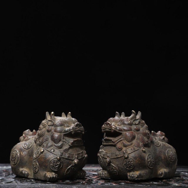 Pair of Gilt Bronze Figures of Mythical Beasts (Pixiu) For Sale In Los Angeles - Image 6 of 9