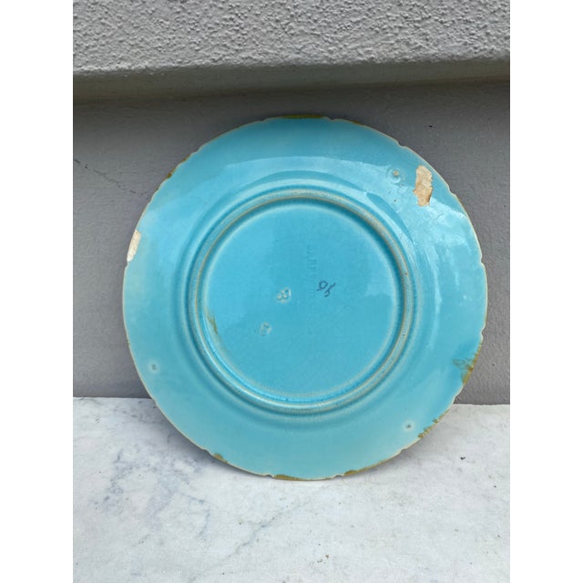 De Sarreguemines Majolica Chesnut Leaf Plate Sarreguemines, Circa 1890 For Sale - Image 4 of 4