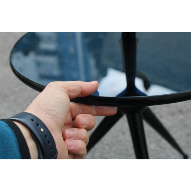 Round Coffee Tables with Handles from Cesare Lacca, Italy, 1950s, Set of 2 For Sale - Image 9 of 13