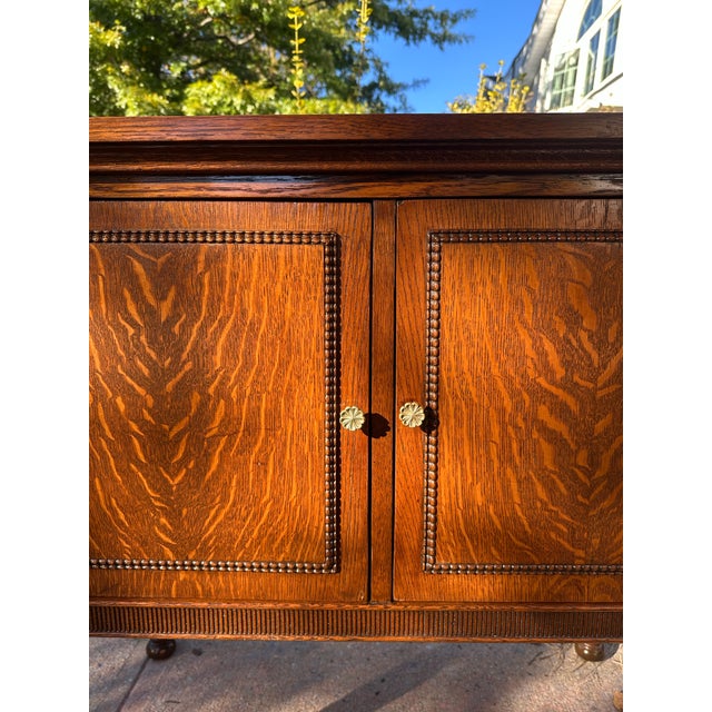 Antique Quarter-Sawn Tiger Oak Two-Door Server With Turned Legs and Classical Detailing For Sale - Image 4 of 7