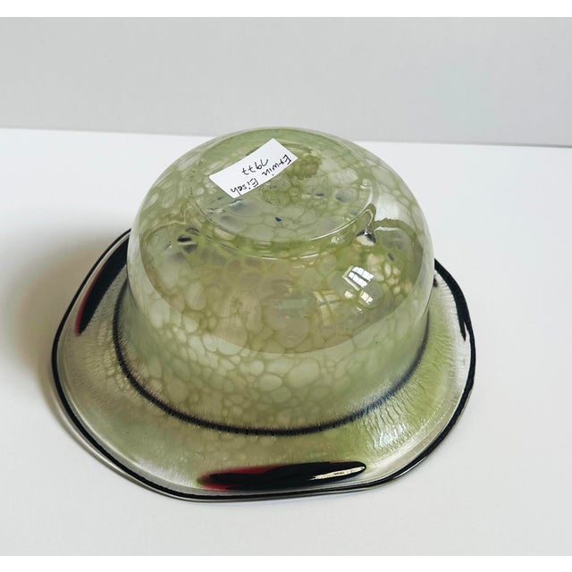 Colored Glass Bowl with Net Design by Erwin Eisch, 1977 For Sale - Image 4 of 7