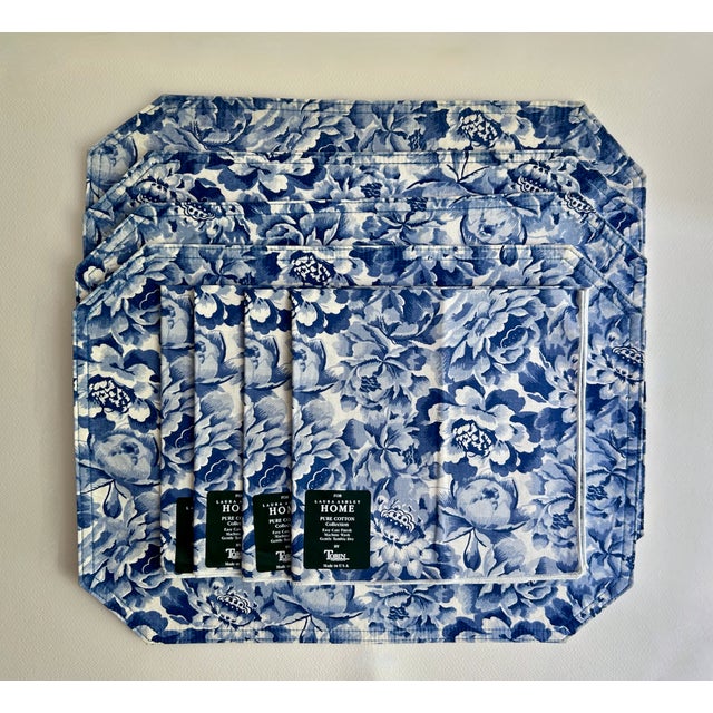 Late 20th Century Set of 4 Laura Ashley Home Blue & White Reversible Cotton Placemats & Napkins For Sale - Image 11 of 18