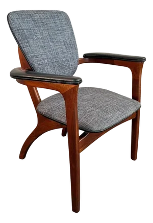 1950s Mid-Century Modern Sculptural Walnut Armchair by Boling Chair Co.