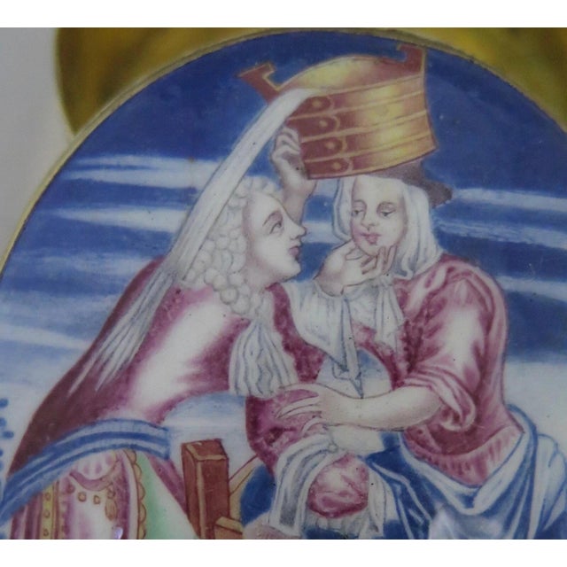 Vintage Erotic Enamel Box For Sale In New York - Image 6 of 11