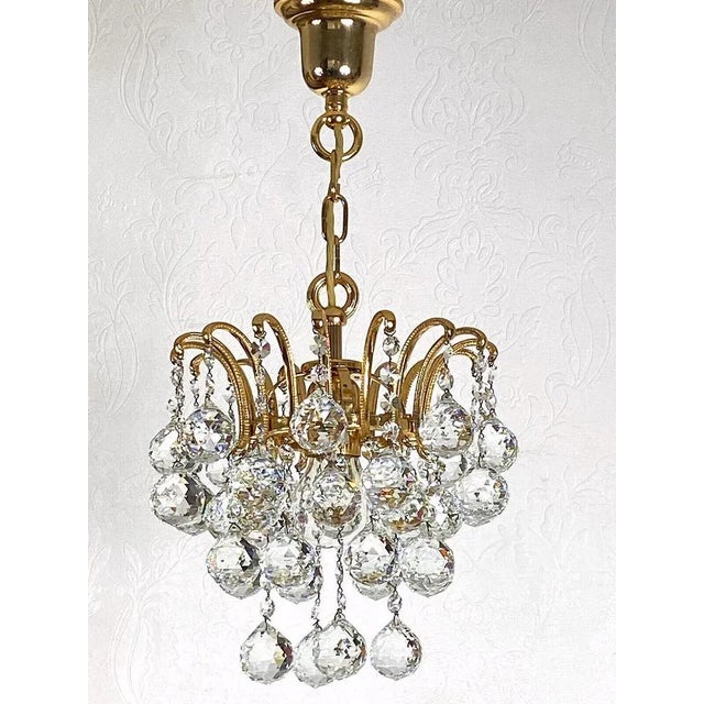 Brass & Lead Crystal Chandelier from Schröder and Co., 1970s For Sale - Image 6 of 10