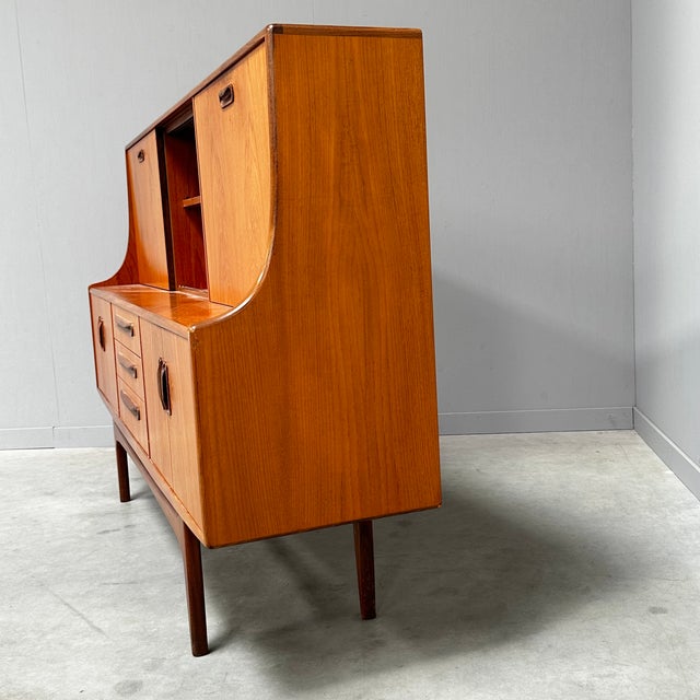 Vintage Teak Highboard from G-Plan, 1960s For Sale - Image 9 of 12
