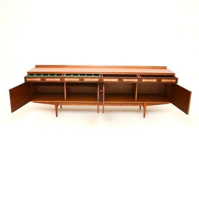 Mid-Century Modern Vintage Sideboard by Robert Heritage for Archie Shine, 1960s For Sale - Image 3 of 11