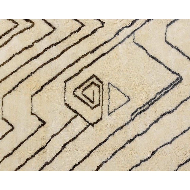 Early 21st Century Hand-Knotted Wool Rug by Azele Studio For Sale - Image 5 of 9