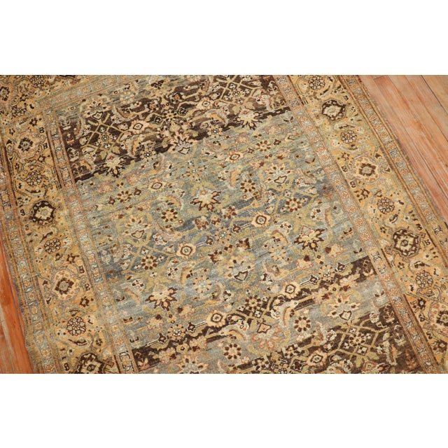 Early 20th-century Persian Bidjar rug. Measures: 4'7'' x 7'2''.
