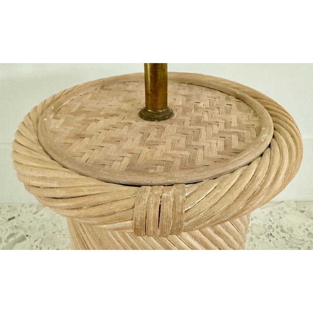 Coastal Vintage Twisted Design Pencil Reed Table Lamp From 80's For Sale In Miami - Image 6 of 7