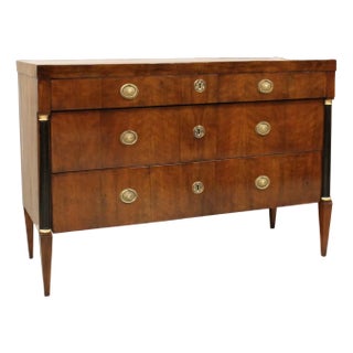 18th Century Italian Directoire Chest of Drawers in Walnut For Sale