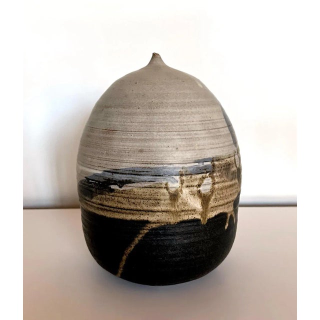 Important Storied Tall Ceramic Pot with Rattle and Fingerprints Toshiko Takaezu For Sale - Image 9 of 12