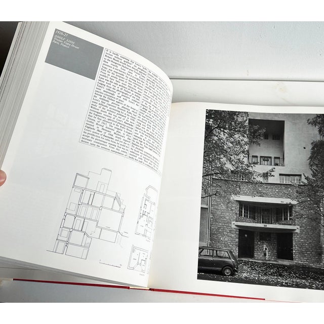 1983 Modern Architecture 1851–1945 Coffee Table Book by Kenneth Frampton & Yukio Futagawa For Sale - Image 4 of 7