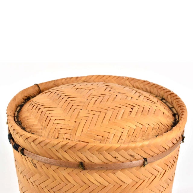 Textile Mid 20th Century South American Lidded Basket For Sale - Image 7 of 8