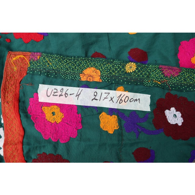 Vintage Hand-Embroidered Suzani Wall Hanging, Uzbekistan, 1920s For Sale - Image 14 of 18