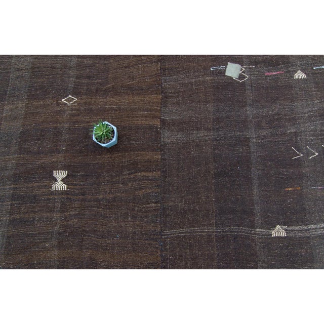 Contemporary 1960s Vintage Dark Brown Handwoven KIlim For Sale - Image 3 of 11