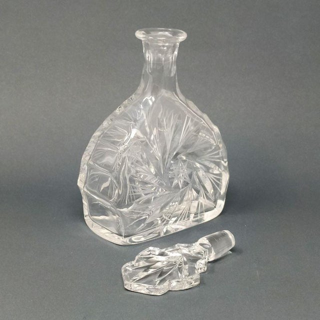 Italian Crystal Decanter and Glasses Set, Set of 7 For Sale - Image 4 of 9