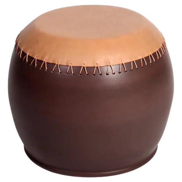 White Bombo 1 CStool in Enamelled Stoneware and Leather by Oscar Maschera For Sale - Image 8 of 8