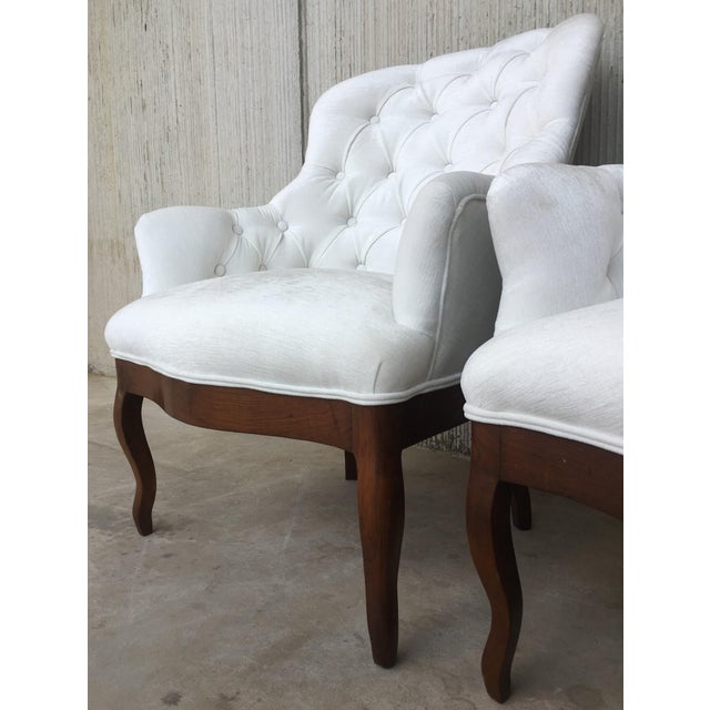 19th Pair of Louis XV Bergère Armchairs in White Velvet For Sale - Image 16 of 18