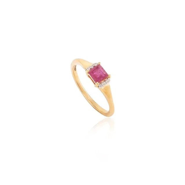 Modern Ruby Ring Size 7 For Sale In New York - Image 6 of 9