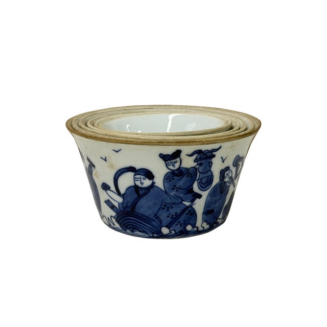 Asian Vintage Set of 6 Small Blue White Figural Graphic Porcelain Bowls For Sale - Image 3 of 7