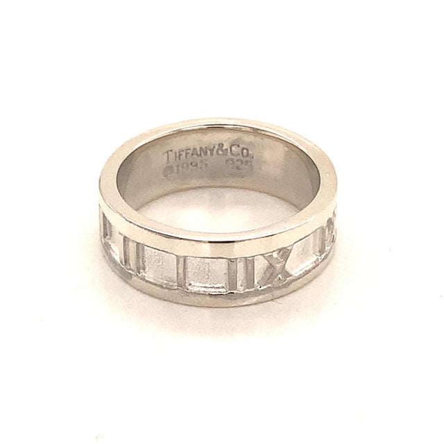1990s Tiffany & Co Estate Ring Size 4.5 Sterling Silver 4.2 Grams, Size 4.5 For Sale In New York - Image 6 of 12