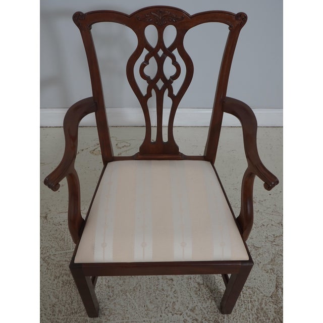 Age: C.2003 Details: Finish no.30 Solid Mahogany Fine Carved Details High Quality Construction 18 C. Design Chippendale...