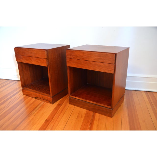 1960s Danish Modern Two Drawer Nightstands by Arne Wahl Iversen for Vinde Møbelfabrik - Pair For Sale - Image 5 of 14