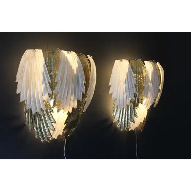 Gold and White Murano Glass Sconces in Leaf Shape, 1980s, Set of 2 For Sale - Image 4 of 18