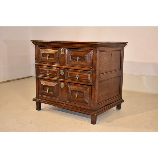 Early 17th Century English Oak Paneled Chest of Drawers For Sale - Image 4 of 9