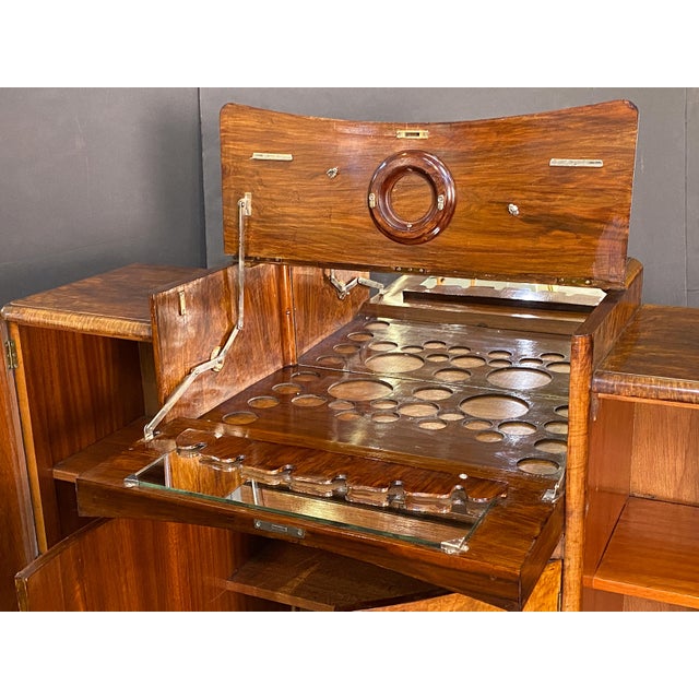 English Cocktail Bar or Drinks Cabinet From the Art Deco Era For Sale - Image 18 of 18