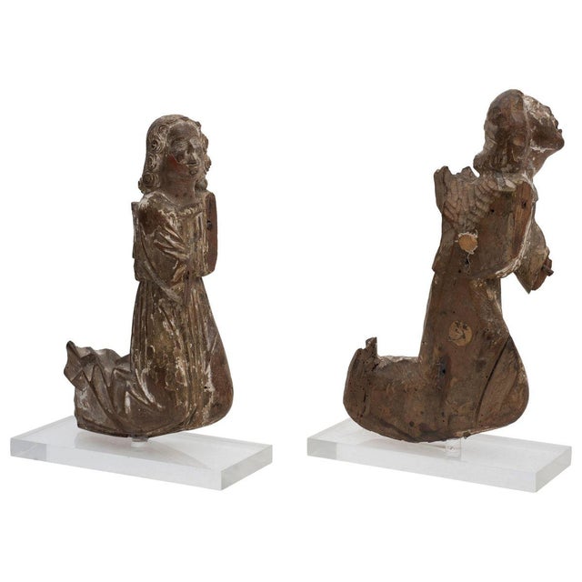 Late-15th Century Wooden Praying Angels, Set of 2 For Sale - Image 5 of 5