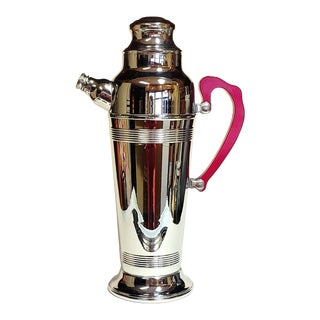 Large Chrome Mid-Century Cocktail Shaker With Red Bakelite Handle For Sale